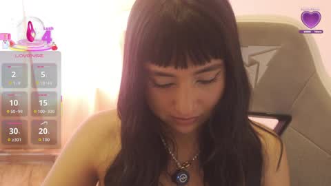 emma online show from April 11, 7:50 pm