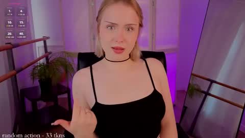 Molly online show from March 22, 2:45 pm