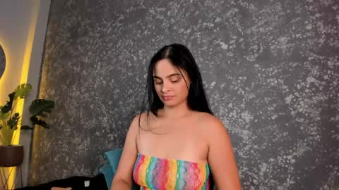 Emma online show from May 30, 8:49 pm