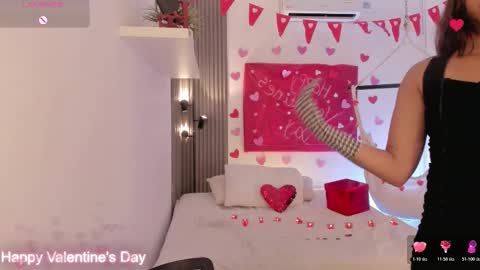 Alice online show from February 13, 11:45 am