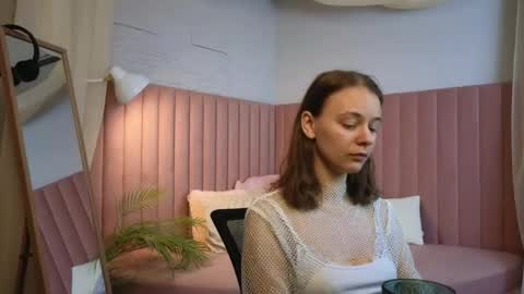 emma_chaser online show from May 6, 1:42 am