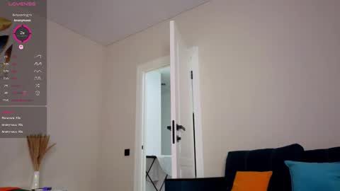 Snapshot of emma_clon chatting on September 25, 10:36 am Emma online show from September 25, 10:36 am