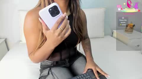 Emma Morgann online show from September 18, 11:42 am