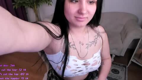 Emma  online show from May 31, 6:09 pm