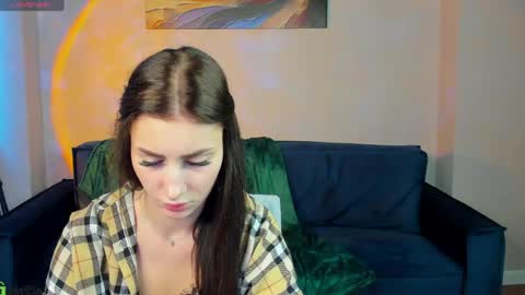 Emma Myer online show from April 8, 4:47 am