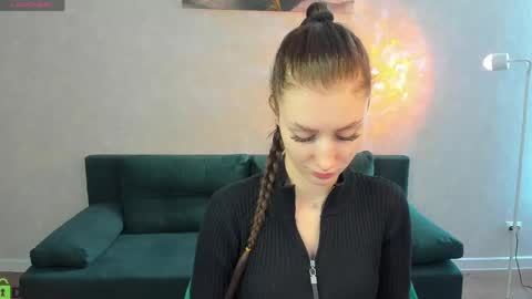 Emma Myer online show from April 15, 2:45 am