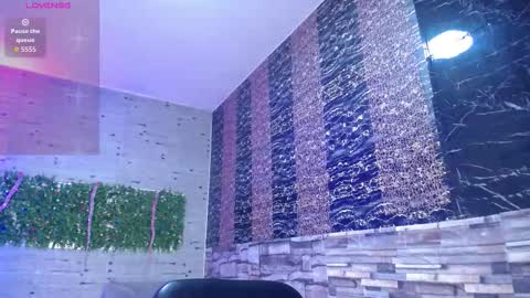 emma_petit07 online show from January 10, 11:53 pm