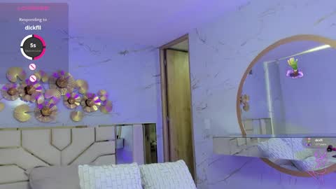 Emma online show from December 17, 6:20 pm