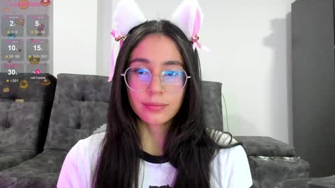 Emma online show from January 3, 1:38 am