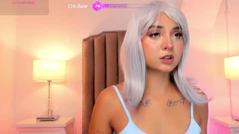 Snapshot of emma_torres__ chatting on February 13, 12:11 pm Ema online show from February 13, 12:11 pm