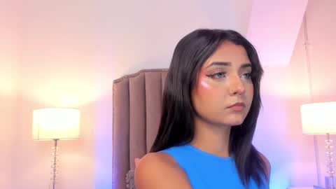 Snapshot of emma_torres__ chatting on February 2, 11:30 am Ema online show from February 2, 11:30 am