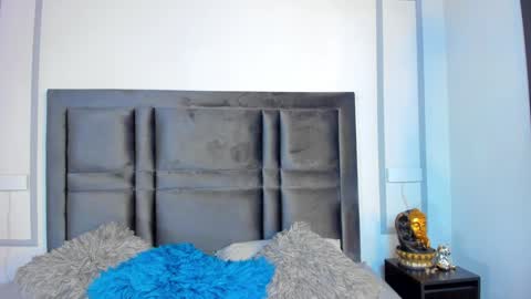 emma becket online show from January 7, 3:35 am