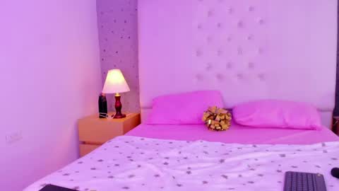  Emma Came  online show from April 11, 11:41 pm