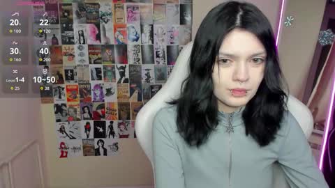 Emma online show from January 7, 1:42 am