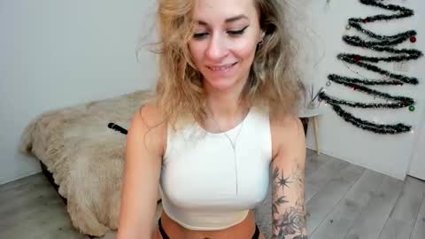 Emma online show from December 5, 6:46 am