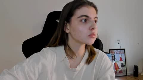 Emma online show from January 26, 7:09 pm