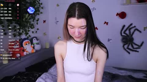 emmie_everly online show from January 18, 12:45 pm