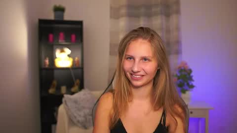 Emmie online show from January 9, 7:18 pm