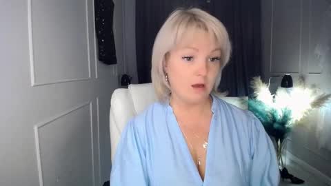 emmmam online show from September 29, 12:21 pm