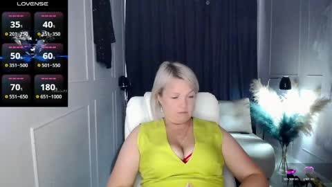 emmmam online show from May 31, 10:21 am