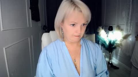 emmmam online show from November 5, 11:59 am