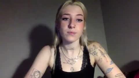 Emmy online show from March 1, 4:39 pm