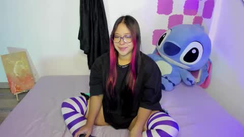 Im Emily would you like to help me reach 100  online show from December 3, 2:36 am