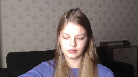 Snapshot of emysway chatting on December 29, 6:16 pm EmySway online show from December 29, 6:16 pm