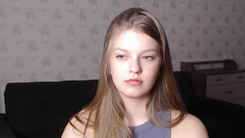 Snapshot of emysway chatting on February 22, 6:50 am EmySway online show from February 22, 6:50 am