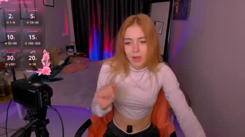 enchanted_bella online show from April 5, 1:32 pm