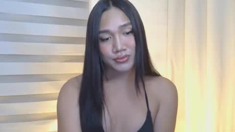 sahara love online show from April 13, 12:39 pm