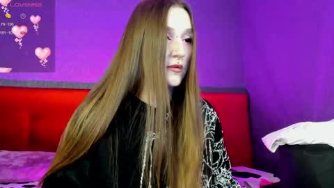 Snapshot of enn_allenn chatting on January 24, 2:28 am enn_allenn online show from January 24, 2:28 am