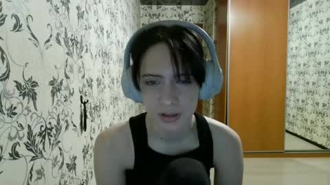 Lucy NEXT STREAM January 5 HNY  online show from April 13, 12:01 am