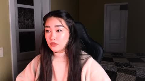 Snapshot of erica_wayne chatting on January 8, 5:48 am Erica Wayne online show from January 8, 5:48 am