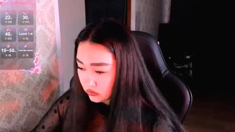 Erica Wayne online show from December 21, 9:35 am