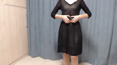 ericablack8 online show from December 4, 1:24 pm