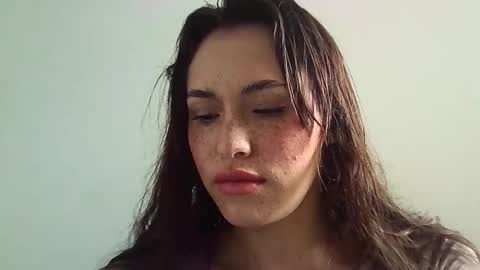 Erika online show from November 6, 5:52 pm