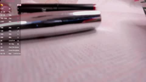 erika_kim online show from October 31, 7:12 am