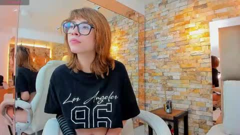 Snapshot of eris_novikov chatting on October 3, 12:21 pm ERIS online show from October 3, 12:21 pm