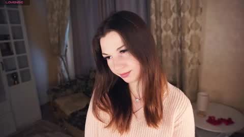 Erline and Monica online show from November 9, 7:37 am