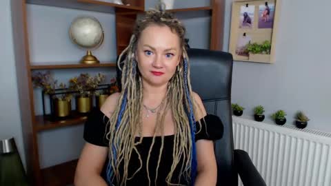 Snapshot of erotic_kaya chatting on March 11, 5:35 pm KAYA online show from March 11, 5:35 pm