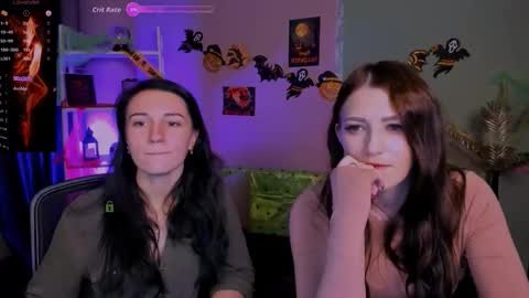 Snapshot of esma_shine chatting on October 22, 7:41 pm esma_shine online show from October 22, 7:41 pm