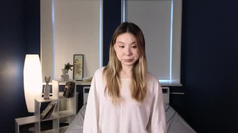 Jennifer online show from February 3, 9:30 am