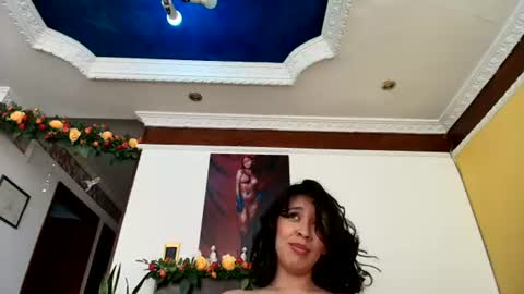 Esmeralda  online show from July 17, 7:17 pm