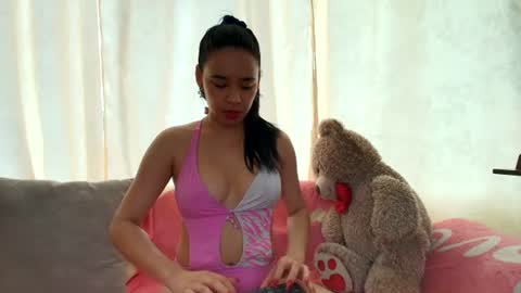 Esmeralda  online show from July 9, 1:13 pm