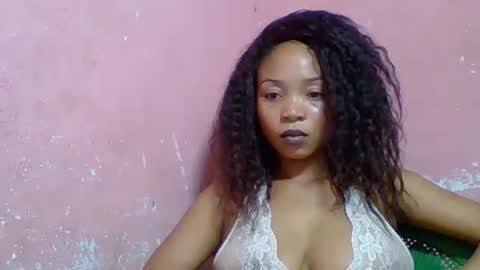 estelah20 online show from October 13, 12:19 pm