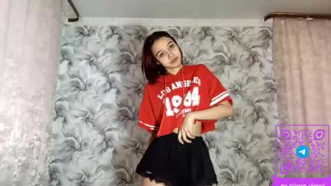 estellekirbo online show from February 13, 11:23 am