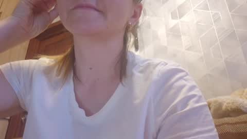 estrellawalters online show from May 28, 11:08 am