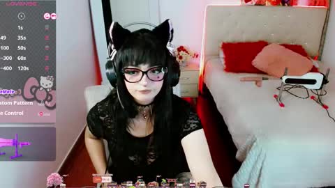 Moon online show from November 30, 9:41 pm