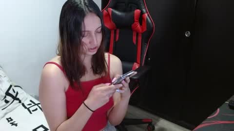 ethan and eve online show from December 30, 2:53 am